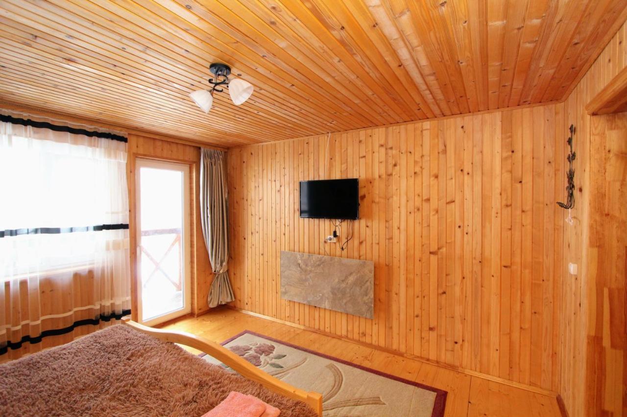 Багрівчанка Apartment Yaremche Ngoại thất bức ảnh