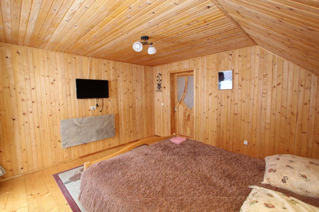 Багрівчанка Apartment Yaremche Ngoại thất bức ảnh