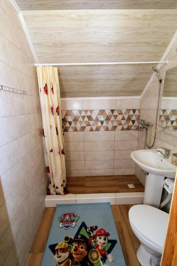 Багрівчанка Apartment Yaremche Ngoại thất bức ảnh